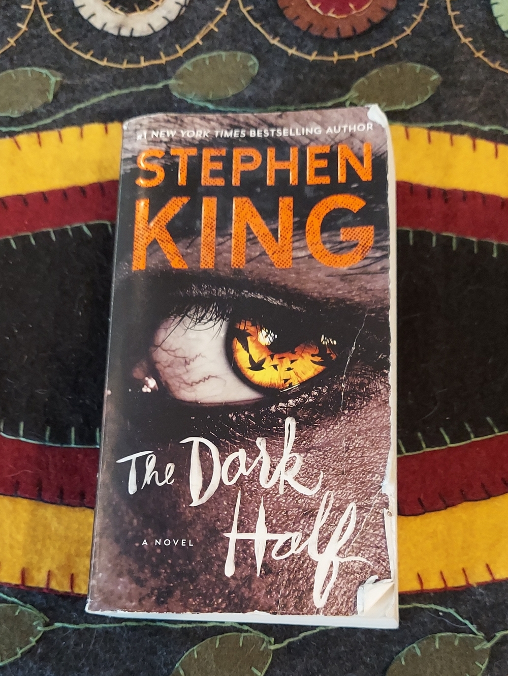 ❤️ Stephen King "The Dark Half" Paperback - July 2016